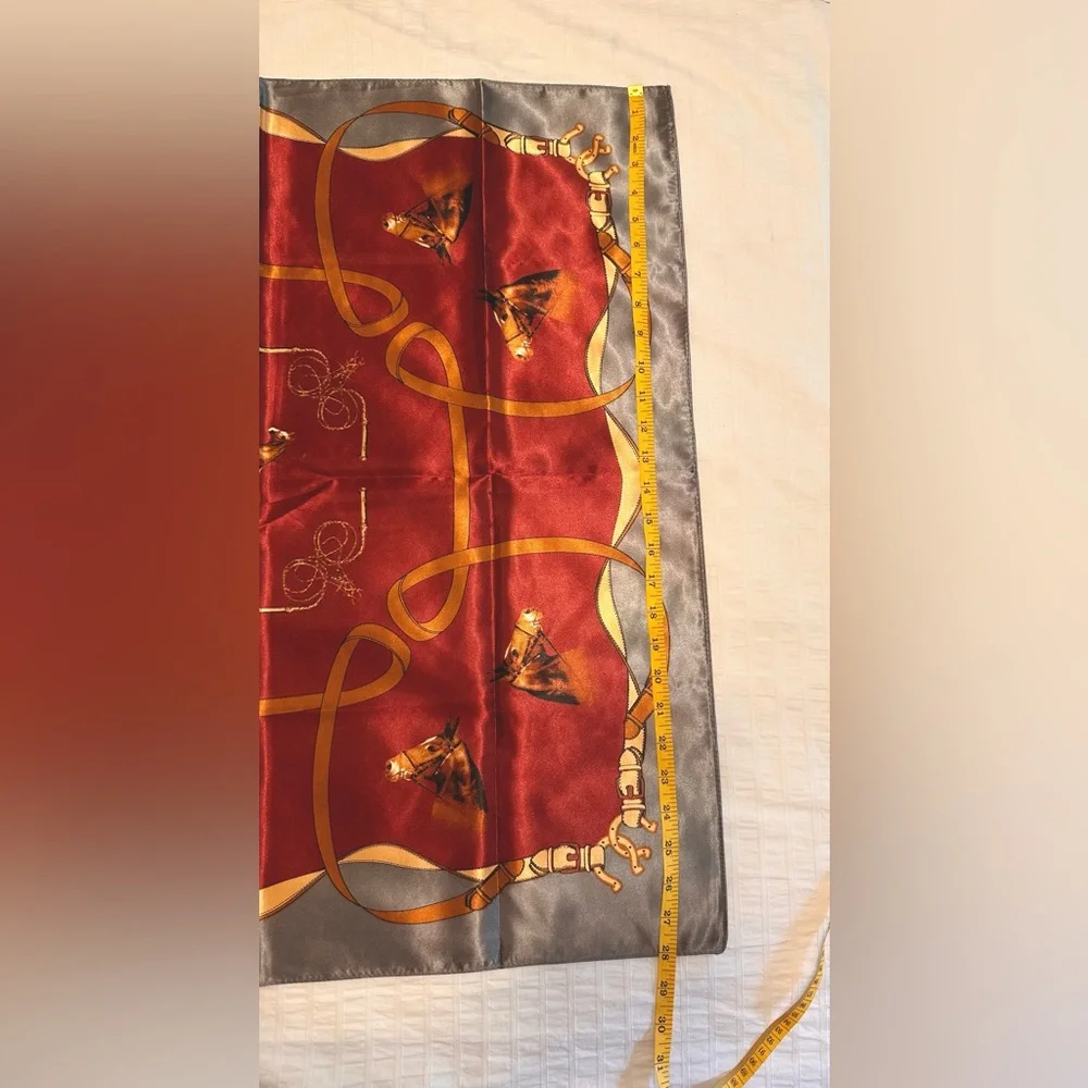 NWOT  Unisex Scarves - Picture 6 of 7